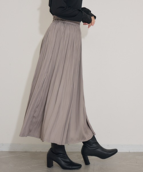 KATHARINE ROSS（キャサリンロス）の「【Pillini/ピリーニ】ヴィンテージサテンプリーツスカート（スカート・レディース・グリーン/ブラック/グレイッシュベージュ・MEDIUM）」の3枚目の写真