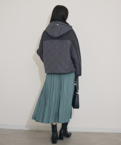 KATHARINE ROSS（キャサリンロス）の「【Pillini/ピリーニ】ヴィンテージサテンプリーツスカート（スカート・レディース・グリーン/ブラック/グレイッシュベージュ・MEDIUM）」の11枚目の写真