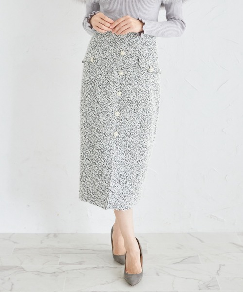 tocco closet(トッコ クローゼット)の「フェイクポケット&パール飾り釦付きテープミックスツイードタイトスカート(スカート・レディース・ブラック/アイボリー・M)」の1枚目の写真