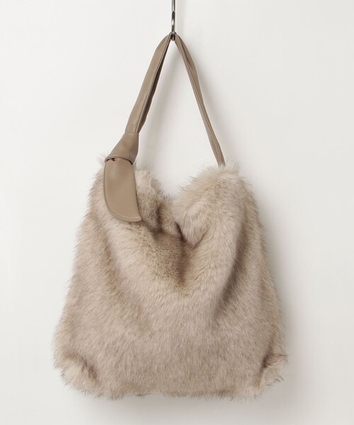 fredy emue（フレディエミュ）の「結びハンドルファートートバック（ハンドバッグ・レディース・アイボリー/グレイッシュベージュ・FREE）」の10枚目の写真