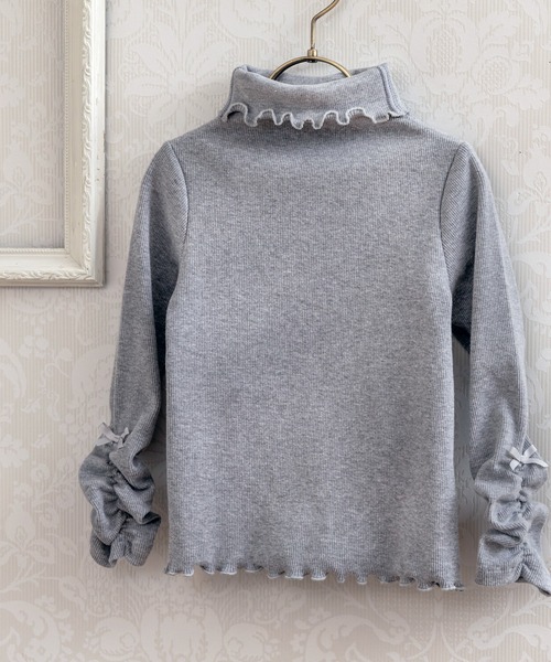 panpantutu（パンパンチュチュ）の「シャーリングハイネックトップ（Tシャツ/カットソー・キッズ・ライトグレー/ブラック/スモークピンク・120cm/130cm/140cm/90cm/110cm/100cm）」の3枚目の写真