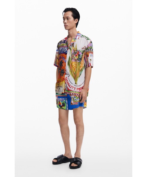 Desigual（デシグアル）の「JAN トロピカルプリント ボウリングシャツ（シャツ/ブラウス・メンズ・ホワイト・S/M/L/XL）」の3枚目の写真