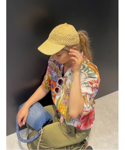 Desigual(デシグアル)の「JAN トロピカルプリント ボウリングシャツ(シャツ/ブラウス・メンズ・ホワイト・S/M/L/XL)」の4枚目の写真