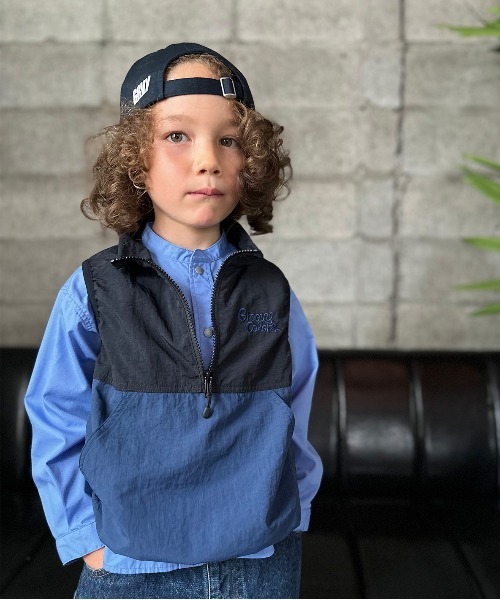 GROOVY COLORS（グルービーカラーズ）の「Nylon Taffeta VEST（ベスト・キッズ・ブラック・120/110）」の5枚目の写真