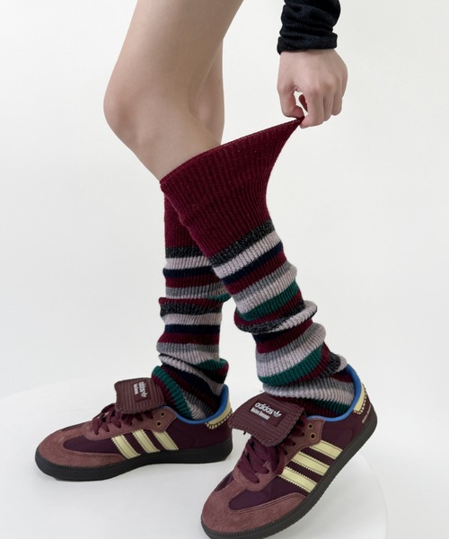 Vipoa（ヴィポア）の「マルチボーダーニットレッグウォーマー（レッグウォーマー・レディース・ブラック/アイボリー/ネイビー/ベージュ/グレー/バーガンディー・FREE）」の9枚目の写真