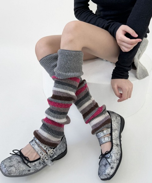 Vipoa（ヴィポア）の「マルチボーダーニットレッグウォーマー（レッグウォーマー・レディース・ブラック/アイボリー/ネイビー/ベージュ/グレー/バーガンディー・FREE）」の11枚目の写真