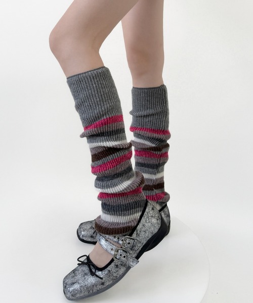 Vipoa（ヴィポア）の「マルチボーダーニットレッグウォーマー（レッグウォーマー・レディース・ブラック/アイボリー/ネイビー/ベージュ/グレー/バーガンディー・FREE）」の17枚目の写真