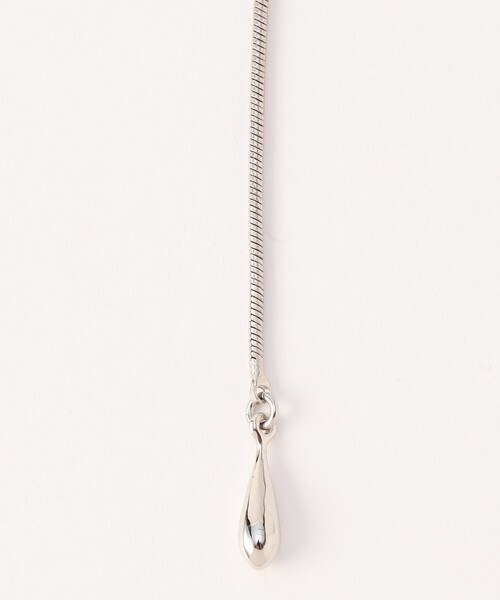 COMME CA ISM（コムサイズム）の「ビーンズスライドネックレス（ネックレス・レディース・シルバー・FREE）」の4枚目の写真