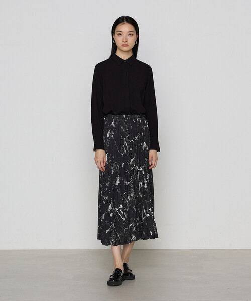 COMME CA（コムサ）の「トリアセジョーゼット シャツ（シャツ/ブラウス・レディース・グリーン系その他/ホワイト/ブラック・11号/9号）」の12枚目の写真