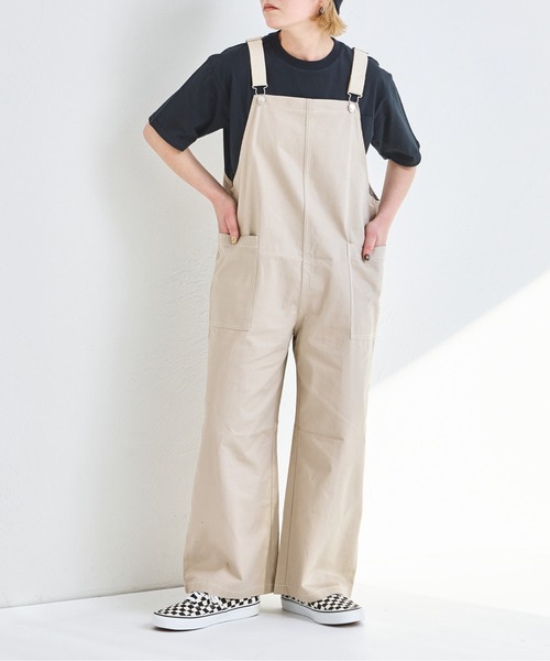 pairmanon(ペアマノン)の「【綿100%】【リンクコーデ】【ママサイズ】ツイルサロペット(サロペット/オーバーオール・レディース・アイボリー/ブラック/ベージュ・FREE)」の3枚目の写真