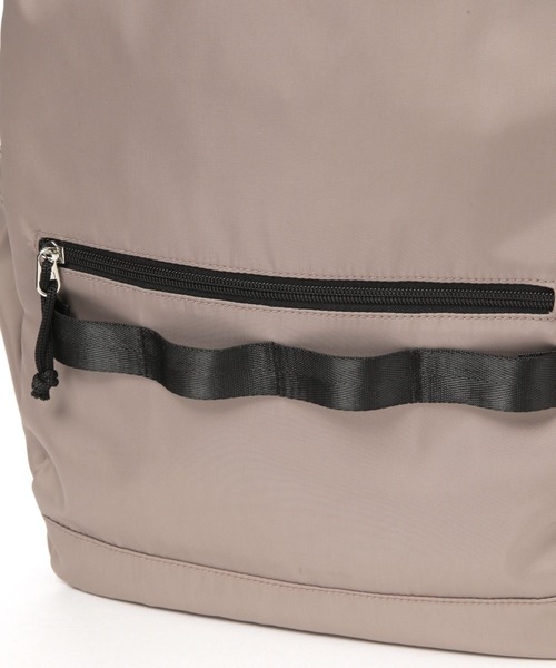 LAKOLE(ラコレ)の「カジュアルデイバッグ / 283601(バックパック/リュック・レディース・ブラック/ベージュ・FREE)」の4枚目の写真