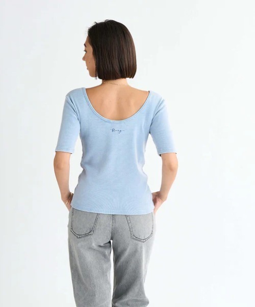 ROXY(ロキシー)の「EMBRACE YOURSELF/ロキシー半袖Tシャツ(Tシャツ/カットソー・レディース・インディゴブルー/ベージュ/ブラック・SMALL/MEDIUM/LARGE)」の13枚目の写真