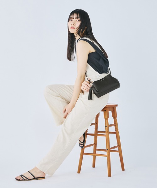 MURUA(ムルーア)の「MURUA(ムルーア) ミニショルダーバッグ MR-B1324 タッセル(ショルダーバッグ・レディース・ブラック/ライトグレー/ネイビー・FREE)」の21枚目の写真