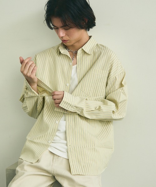 Shoowtime（ショウタイム）の「Soccer fabric long sleeve striped shirt / サッカー生地ロングスリーブストライプシャツ（シャツ/ブラウス・メンズ・グレー系/サックスブルー系/イエロー系・MEDIUM/LARGE/X-LARGE）」の3枚目の写真