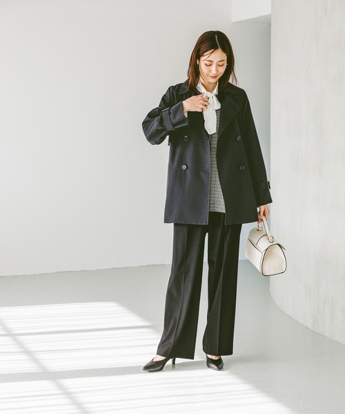 GLOBAL WORK（グローバルワーク）の「エアかるミドルトレンチコート/234546（トレンチコート・レディース・グレイッシュベージュ/ネイビー/ベージュ・MEDIUM/LARGE）」の10枚目の写真