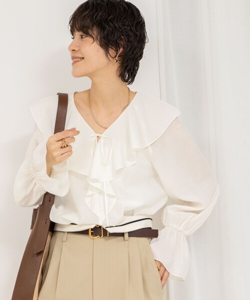 NOLLEY’S Sophi（ノーリーズソフィ）の「シアーラッフルブラウス（シャツ/ブラウス・レディース・ライトブルー/オフホワイト/クリーム・38）」の15枚目の写真