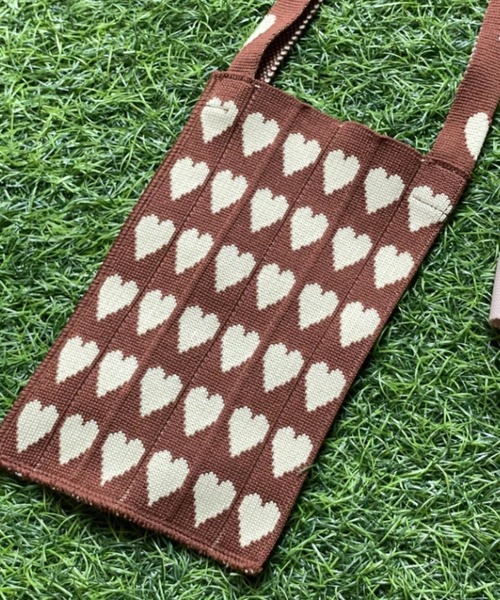 KNT365（ケイエヌティサンロクゴ）の「Me-Knitty Heart（ショルダーバッグ・レディース・ブラウン/ライトブルー/コーラルピンク・FREE）」の11枚目の写真