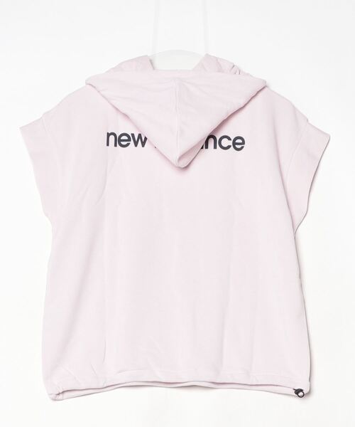 NEW BALANCE(ニューバランス)の「スウェットショートスリーブフーディー(パーカー・レディース・ブラック/スモークピンク・SMALL/X-LARGE/LARGE/MEDIUM)」の18枚目の写真