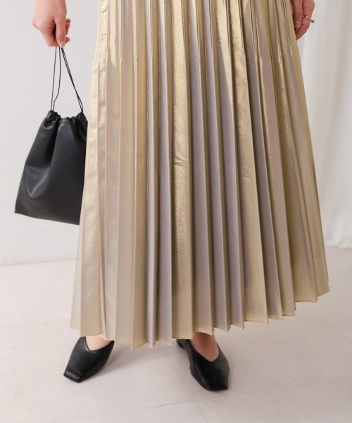 Bou Jeloud（ブージュルード）の「シャイニープリーツスカート（スカート・レディース・シルバー/シャンパン・MEDIUM）」の16枚目の写真
