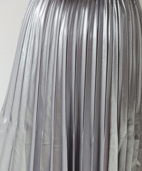 Bou Jeloud（ブージュルード）の「シャイニープリーツスカート（スカート・レディース・シルバー/シャンパン・MEDIUM）」の21枚目の写真