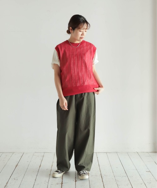 NOMBRE IMPAIR（ノンブルアンペール）の「リネンブレンドハイゲージ　シアーベスト（ニット/セーター・レディース・ネイビー/レッド・FREE）」の14枚目の写真