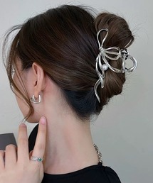ampm（エーエムピーエム）の「パール付きリボンヘアバンスクリップシルバー（バレッタ/ヘアクリップ）」
