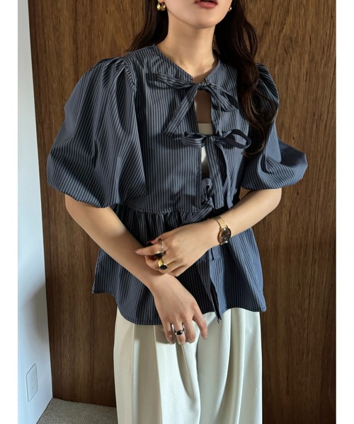 efill（エフィル）の「フロント リボン バルーン 袖 ストライプ シャツ（シャツ/ブラウス・レディース・ダークグリーン・FREE）」の11枚目の写真