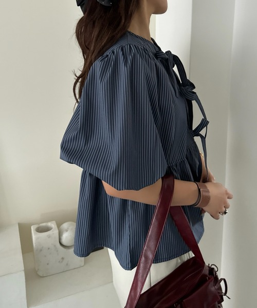 efill（エフィル）の「フロント リボン バルーン 袖 ストライプ シャツ（シャツ/ブラウス・レディース・ダークグリーン・FREE）」の21枚目の写真