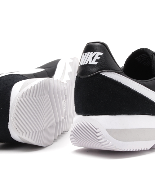 NIKE(ナイキ)の「【Ciaopanic】【NIKE】 クラシックコルテッツエピ(スニーカー・レディース・レッド/ブラック・24.5cm/23.5cm)」の4枚目の写真