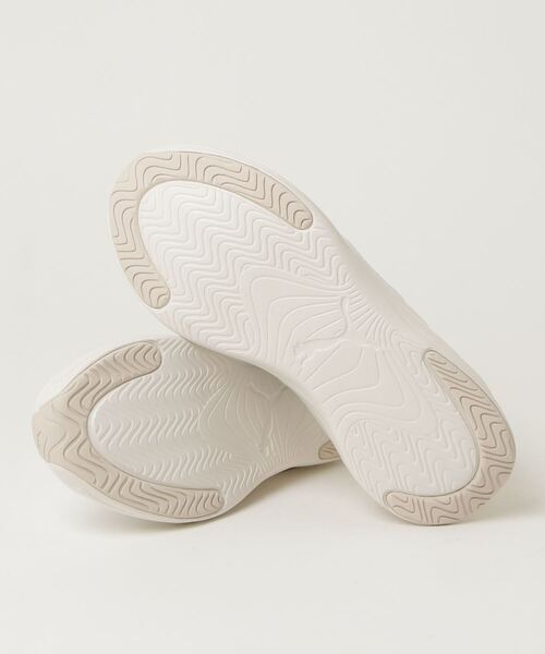 PUMA（プーマ）の「プーマ PUMA SOFTRIDE ハーモニー EASE IN GL W_（スニーカー・レディース・ホワイト×ピンク・23.0cm/23.5cm/24.0cm/24.5cm/25.0cm/25.5cm/26.0cm）」の3枚目の写真
