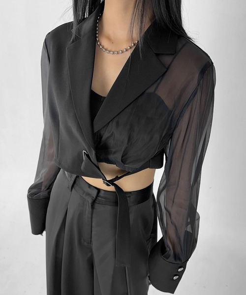 LVEU.(ラブユ.)の「【LVEU.】シアースリーブアシメクロップドジャケット / アウター ジャケット 羽織 クロップド ショート シアー シースルー 切替え アシンメトリー ブラック(テーラードジャケット・レディース・ブラック・FREE)」の12枚目の写真