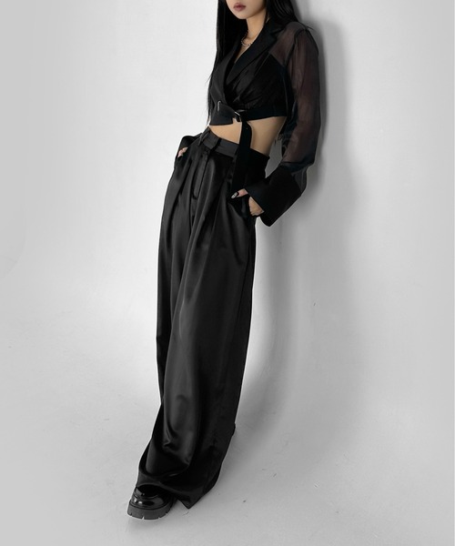 LVEU.(ラブユ.)の「【LVEU.】シアースリーブアシメクロップドジャケット / アウター ジャケット 羽織 クロップド ショート シアー シースルー 切替え アシンメトリー ブラック(テーラードジャケット・レディース・ブラック・FREE)」の9枚目の写真