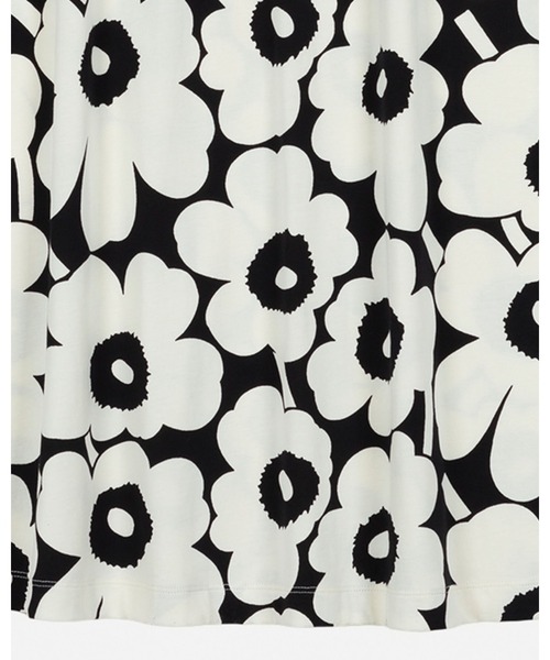 marimekko（マリメッコ）の「Pisteinen Unikko / dress（ワンピース・レディース・ブラック・X-SMALL/SMALL/MEDIUM/X-LARGE/LARGE）」の3枚目の写真
