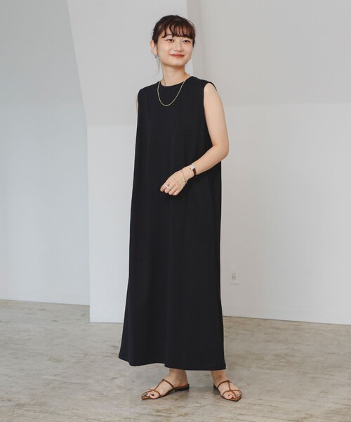 美品　Munsing wear ノースリーブダウンワンピース セール】タック ノースリーブ ワンピース（S～M）（ワンピース