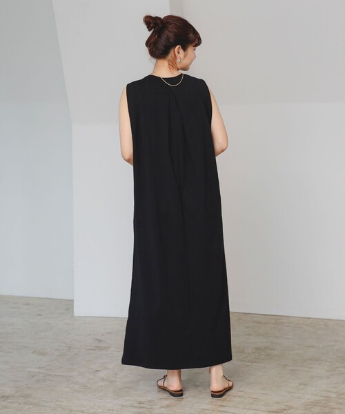 B:MING by BEAMS(ビーミングバイビームス)の「タック ノースリーブ ワンピース(S~M)(ワンピース・レディース・ブルー/ブラック/カーキ・SMALL/MEDIUM)」の5枚目の写真