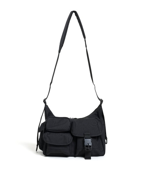 BAICYCLON by Bagjack(バイシクロン バイ バグジャック)の「BAICYCLON by bagjack MULTI POCKETS SHOUDER BAG (SMALL) (BCL-85)(ショルダーバッグ・メンズ・ブラック・FREE)」の4枚目の写真