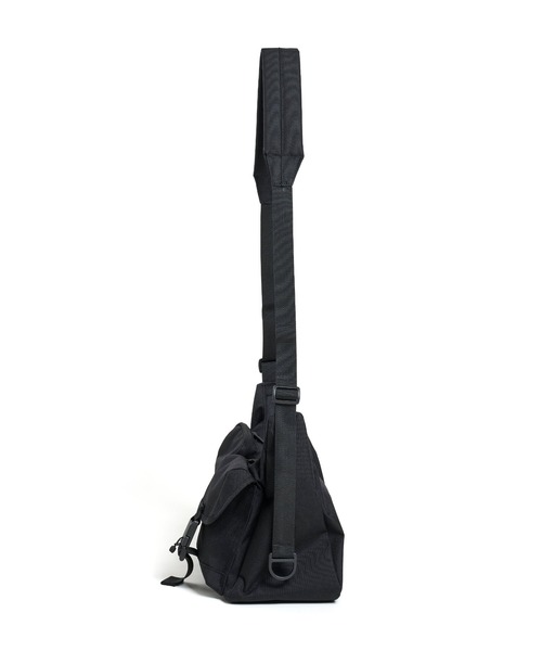 BAICYCLON by Bagjack(バイシクロン バイ バグジャック)の「BAICYCLON by bagjack MULTI POCKETS SHOUDER BAG (SMALL) (BCL-85)(ショルダーバッグ・メンズ・ブラック・FREE)」の6枚目の写真