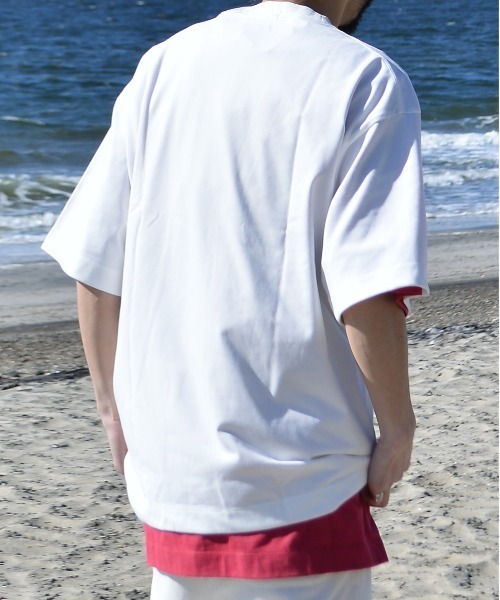 Sunny Smith(サニースミス)の「11.6ウルトラヘビーオンス Heavy Smithヤシの木柄 ワンポイント刺繍Tee(Tシャツ/カットソー・メンズ・チャコールグレー/ブラック/オフホワイト・LARGE/MEDIUM)」の7枚目の写真