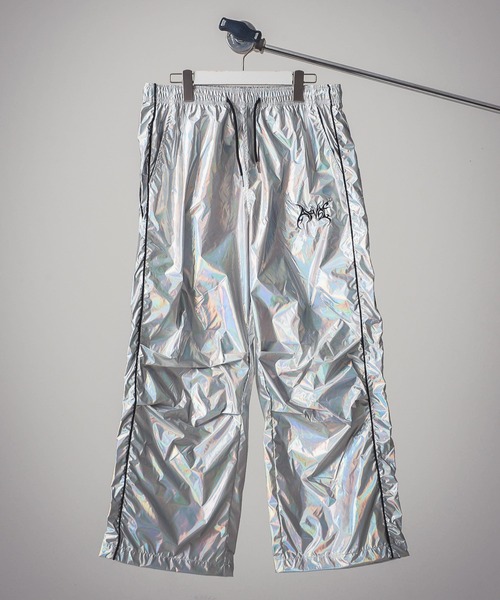 セール】シャイニーメタリック サイバーロゴ ワンポイント刺繍