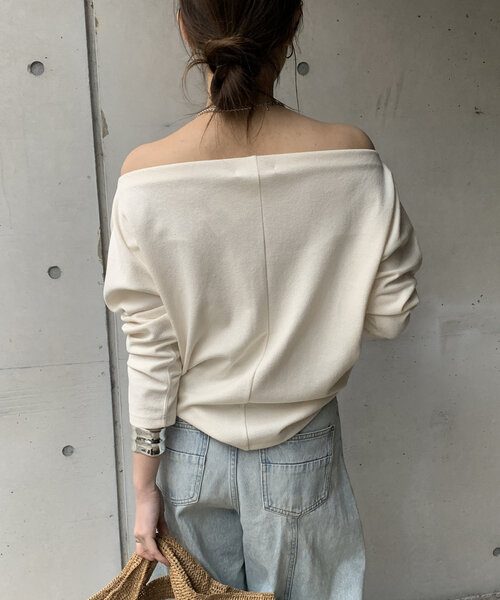 【限定セール！】 ブークレーダンボールオフショル（Tシャツ/カットソー）｜DouDou トップス