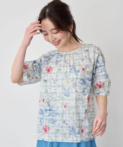 Petit Honfleur(プチオンフルール)の「2025年春夏【リバティシリーズ】プリントプルオーバー(Tシャツ/カットソー・レディース・ネイビー/ピンク/イエロー/ブルー・M/L)」の16枚目の写真