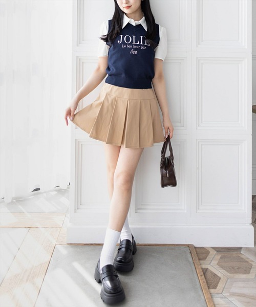 clear（クリア）の「刺繍ロゴニットベスト[着回し力抜群 レイヤード 夏ニット カジュアル]（ニット/セーター・レディース・ライトベージュ/グレー/ネイビー・F）」の4枚目の写真