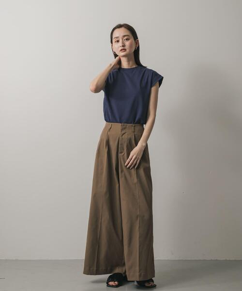 SENSE OF PLACE by URBAN RESEARCH(センスオブプレイスバイアーバンリサーチ)の「『UR TECH ひやサラクール』 クールタッチフレンチスリーブTシャツ(Tシャツ/カットソー・レディース・オフホワイト/ブラック/ネイビー/グリーン/レッド・ONE)」の12枚目の写真