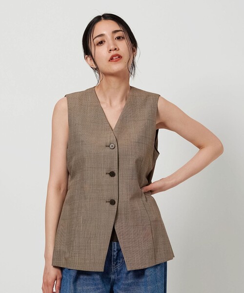 BEAUTY&YOUTH UNITED ARROWS(ビューティーアンドユースユナイテッドアローズ)の「レーヨンブレンド バックオープン ベスト(ベスト・レディース・グレー系/ブラウン系・M/S)」の9枚目の写真