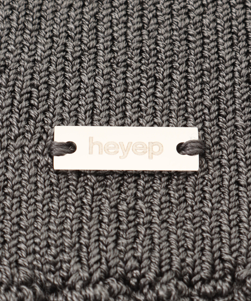 heyep（ヘイップ）の「heyep/ ヘイップ silk hair band（ヘアバンド・レディース・ブラック/チャコールグレー・FREE）」の5枚目の写真