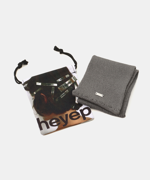 heyep（ヘイップ）の「heyep/ ヘイップ silk hair band（ヘアバンド・レディース・ブラック/チャコールグレー・FREE）」の8枚目の写真