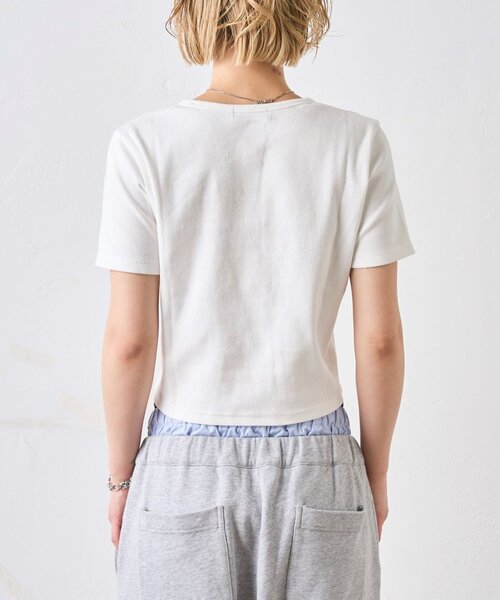 WHO'S WHO gallery(フーズフーギャラリー)の「【WEB限定】ラインストーンヘンリーTEE(Tシャツ/カットソー・レディース・オフホワイト/チャコールグレー/ライトグレー/ブラック・FREE)」の11枚目の写真