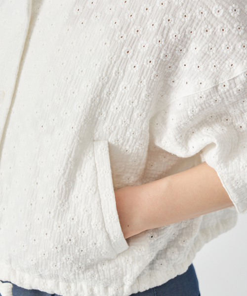 IENA（イエナ）の「sese フラワーガーゼシャツ（シャツ/ブラウス・レディース・ホワイト・FREE）」の13枚目の写真