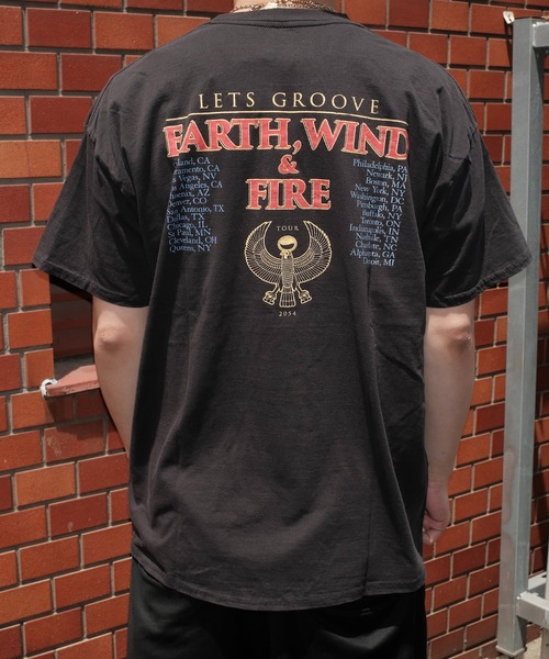THRIFTY LOOK（スリフティールック）の「THRIFTY LOOK スリフティルック / THRIFTY"EARTH WIND & FIRE"TEE（Tシャツ/カットソー・メンズ・ブラック・XX-LARGE/X-LARGE/MEDIUM/LARGE）」の8枚目の写真