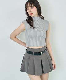 リブニットクロップドトップス